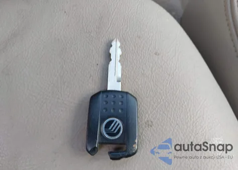 2004 Mercury Grand Marquis Ls из США, поврежденный, VIN 2MEFM75W64X645696